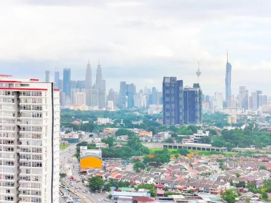 Kenwingston Platz Signature Suites By Manhattan Group Kuala Lumpur Malaysia